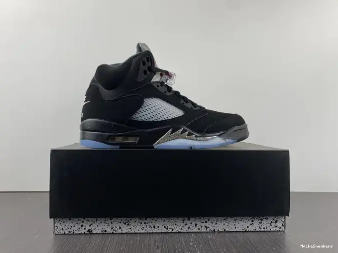 MaikeSneakers 845035-003 Retro Metallic (2016) Black 5 Jordan 0523
